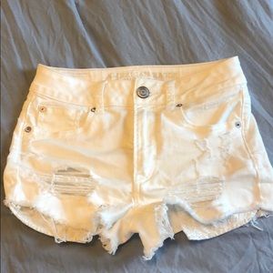 American Eagle white high waisted shorts size 00